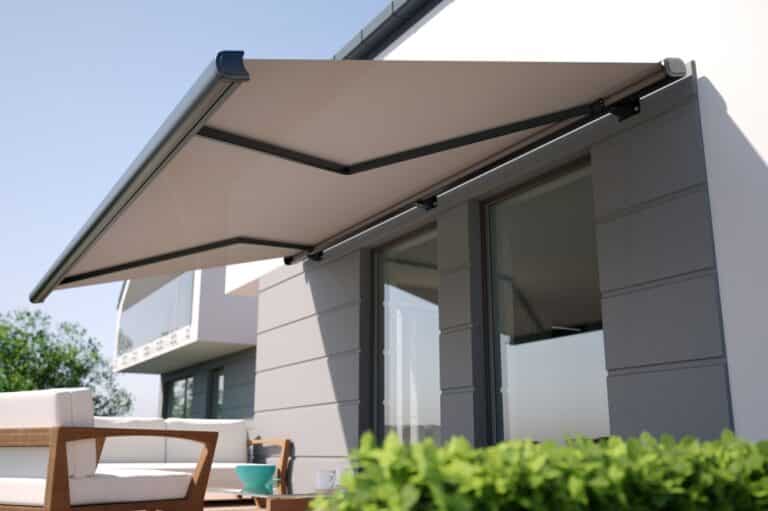 retractable awning on home patio