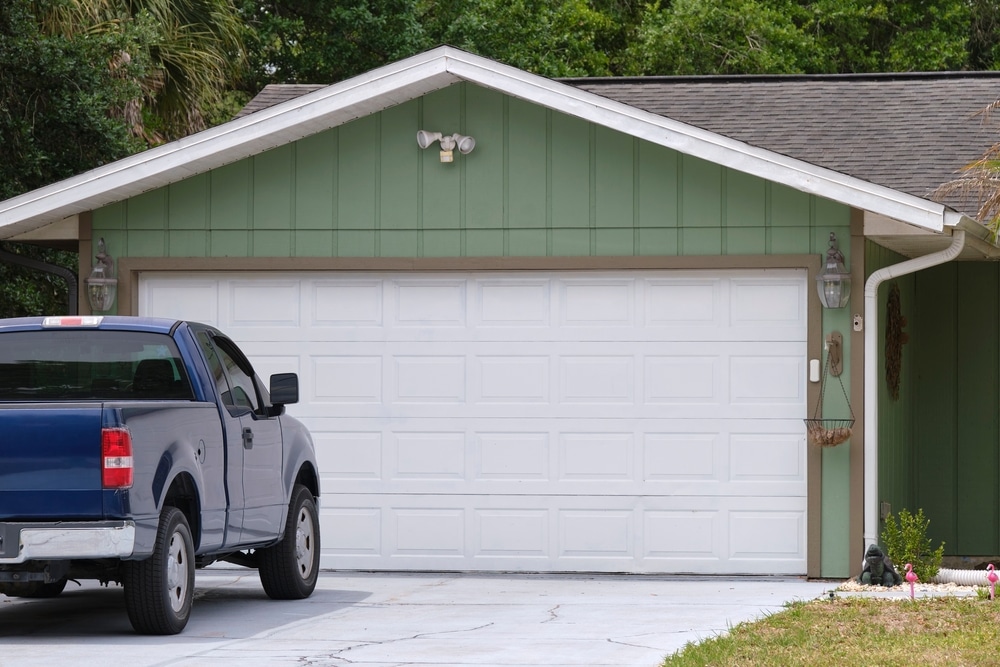 Attached vs. Detached Garages Which Is Right for Your Property
