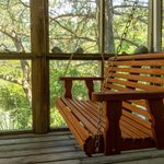 Screened Porch vs. Screen Room: Which Is Right for You?